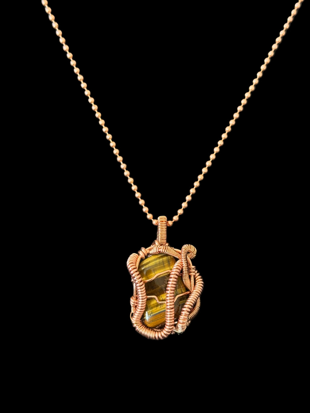 Serpentine pendants