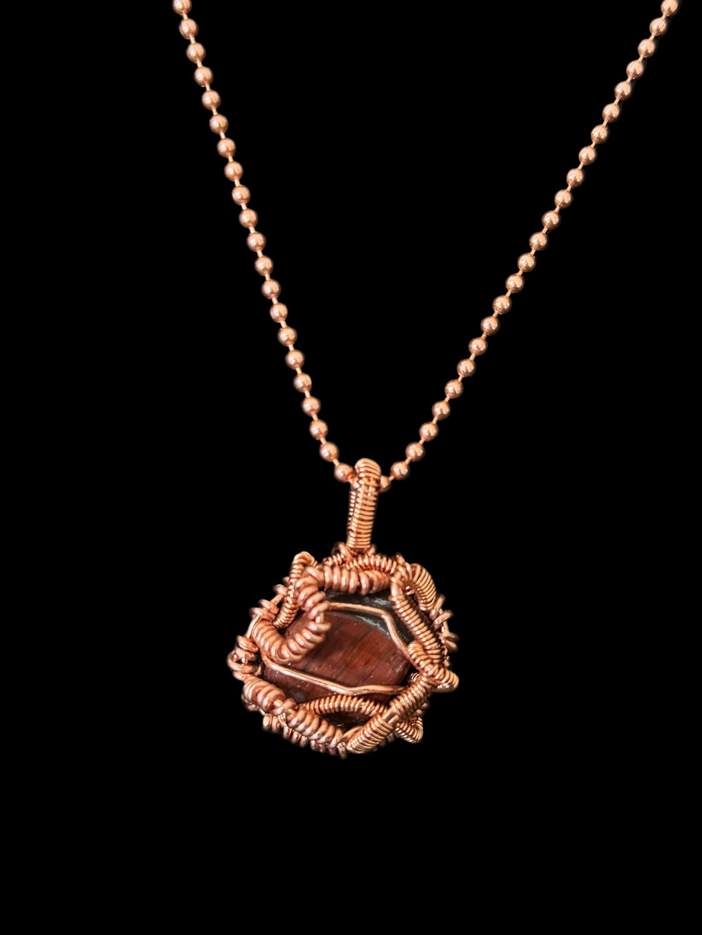 Serpentine pendants